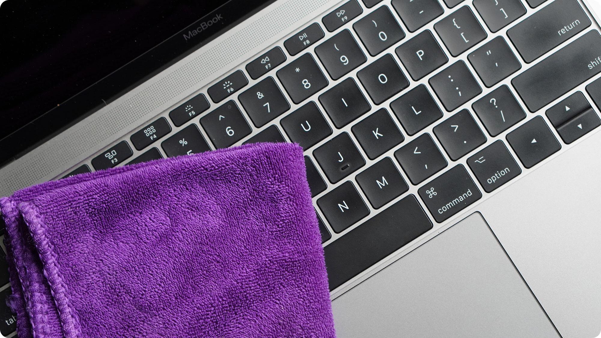 Những phương pháp khắc phục nhanh khi nước vào MacBook