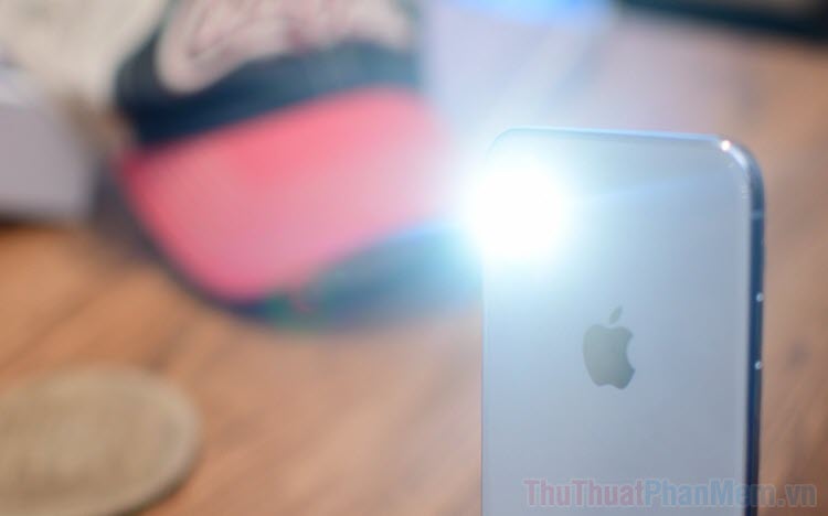 Cách điều chỉnh độ sáng đèn Pin trên iPhone