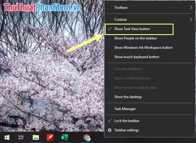 Chọn Show Task View button