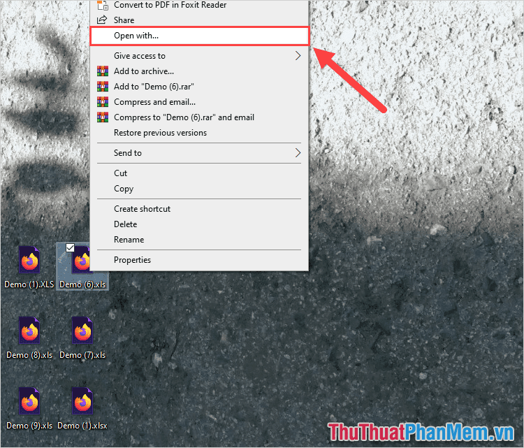Click chuột phải vào file bị giống icon, mở sai phần mềm mặc định và chọn Open With