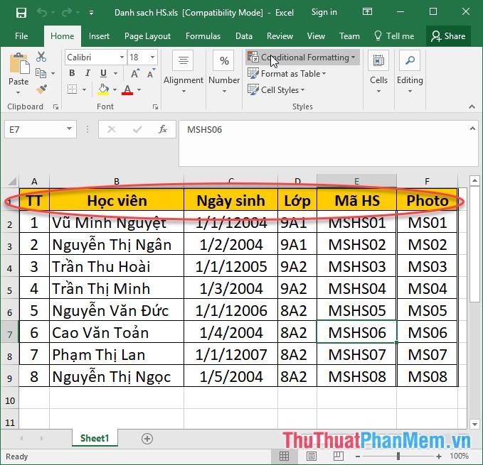File dữ liệu từ Excel chứa danh sách hàng tiêu đề phải là hàng đầu tiên trên cùng