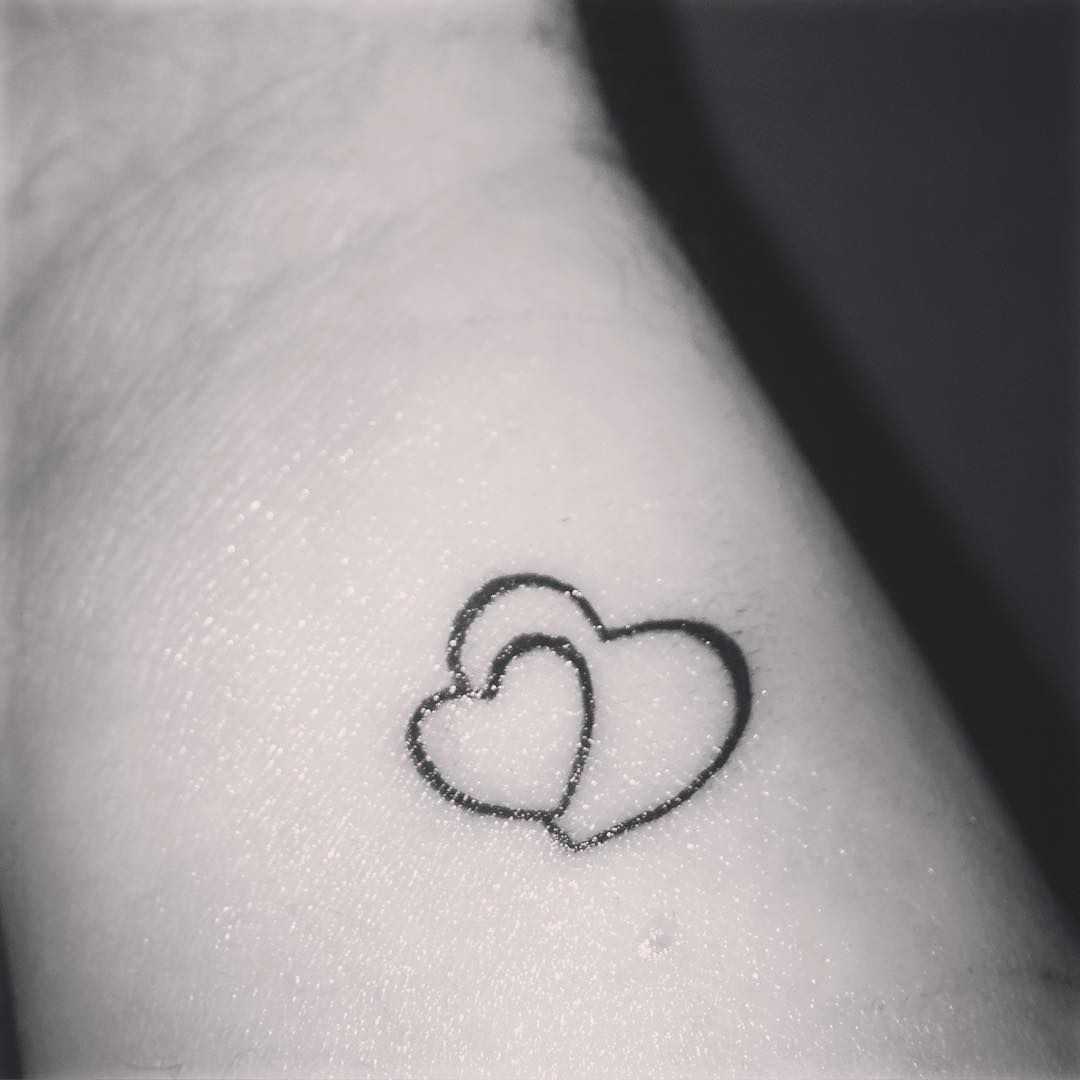 Hình Tattoo trái tim đôi đẹp