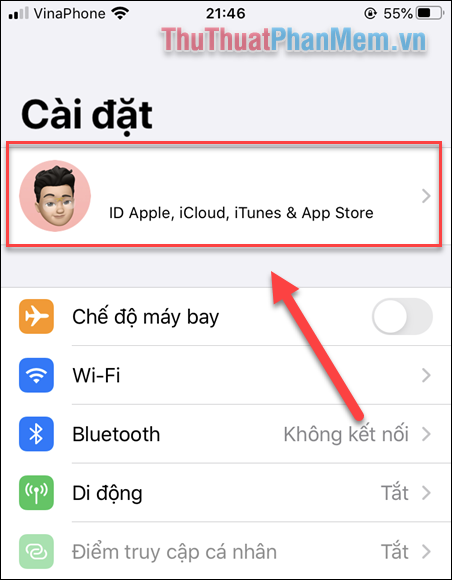 Mở Cài đặt trên thiết vị iOS hoặc iPadOS, chọn ID Apple của bạn