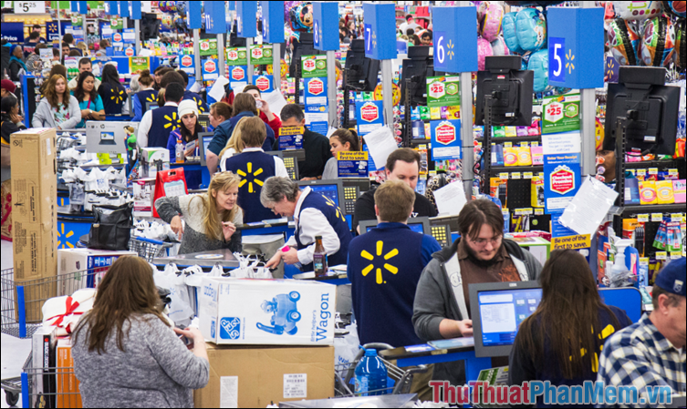 Walmart chính thức được biết đến là tập đoàn đứng đầu bảng xếp hạng 500 công ty lớn nhất của Mỹ do tạp chí For