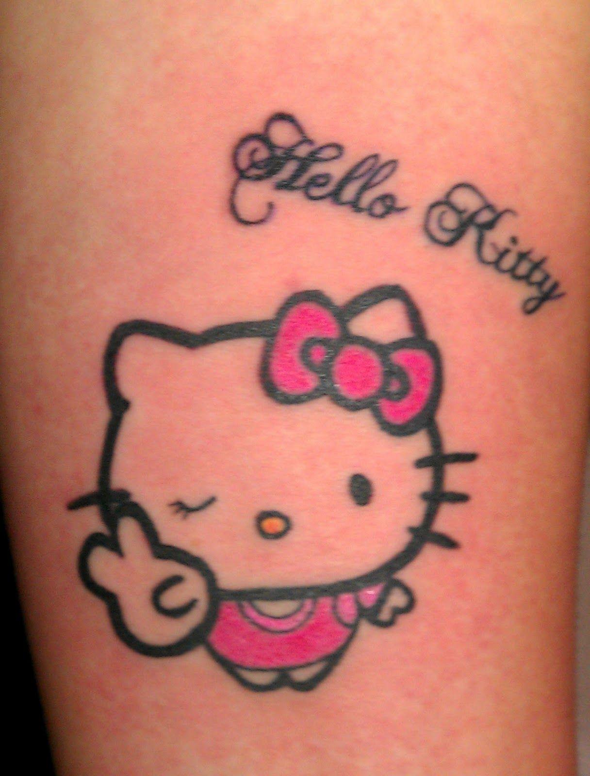 Xăm hình Hello Kitty