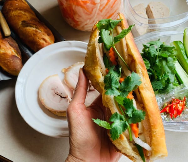 Cách Làm Bánh Mì Việt Nam ? Ngon & Chuẩn Nhất