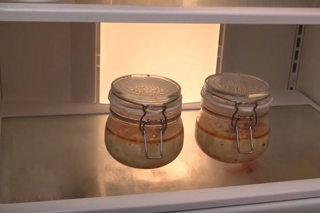 đậu phụ lên men - đậu hũ thối - bảo quản trong ngăn mát tủ lạnh - baoamthuc.com