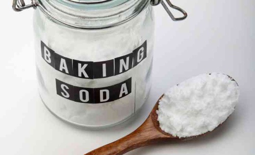 cách làm trắng răng bằng baking soda