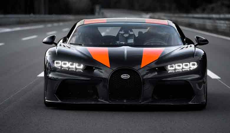 TOP 8. Giá: 3,3 triệu USD - Bugatti Chiron Sport