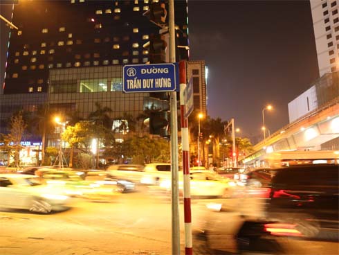 Trần Duy Hưng - Con phố sôi động về đêm